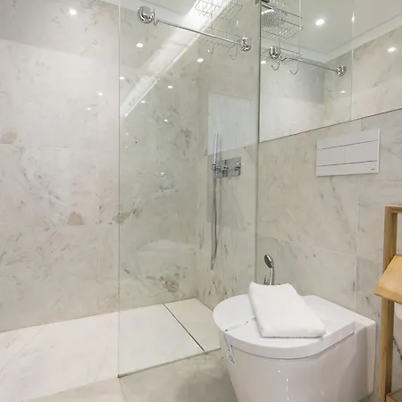 Apartment Luminous Pleasure Rooftop View Lisbon